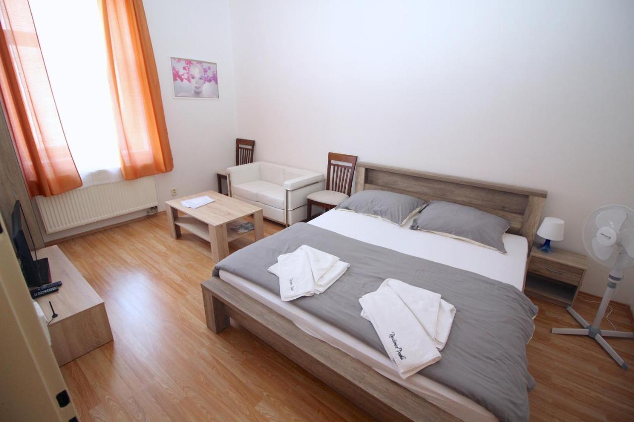 Residence Praha Aparthotel Ngoại thất bức ảnh
